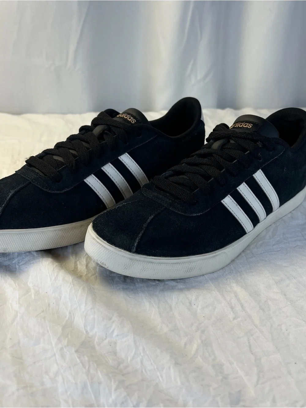 Adidas Neo Courtset Women’s sz11 Black Suede Sneakers AC7029 Y2K 90’s Skateboard